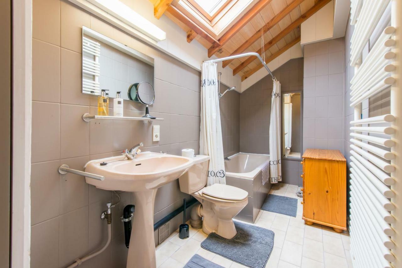 Huyze Aida Villa Брюж Екстериор снимка